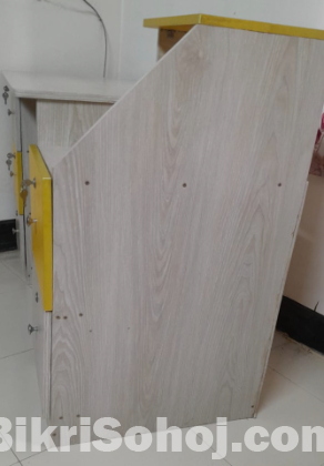 Office Table/ Study Table